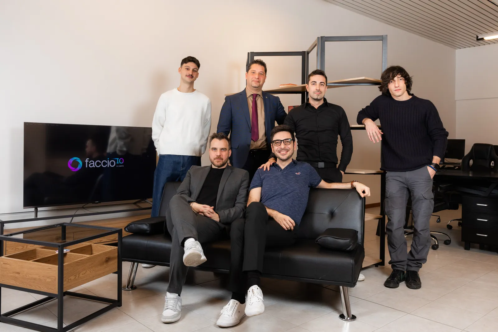 Il team di FaccioIO nell’ufficio di Bologna